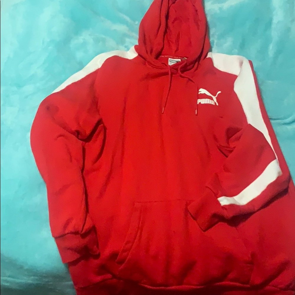 Slightly used red puma hoodie size: men’s large